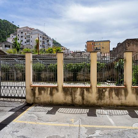 Giselle Apartments Maiori - Amalfi Coast Экстерьер фото